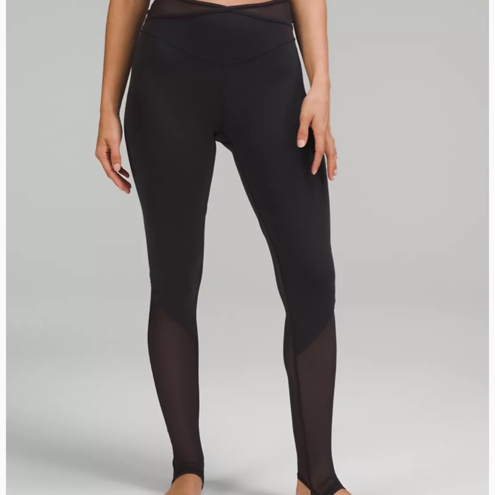 Lulu lemon nulu& criss cross mesh stirrup tights